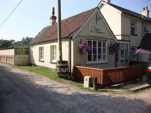 Cider Cottages เบอร์ลี ภายนอก รูปภาพ