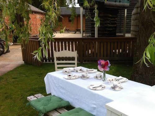 Cider Cottages เบอร์ลี ภายนอก รูปภาพ